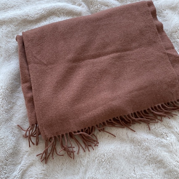 Wilfred 100% Wool Scarf - Picture 2 of 4